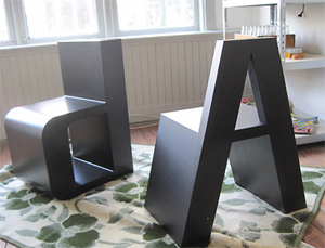 алфавитные стулья