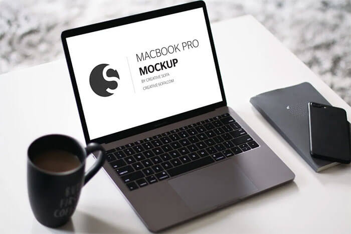 MacBook & Coffee Free
