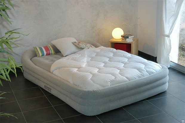 надувная кровать